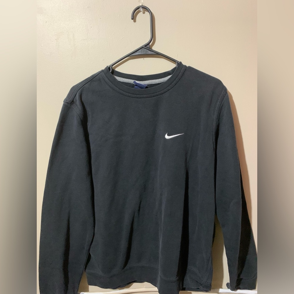 nike crewneck